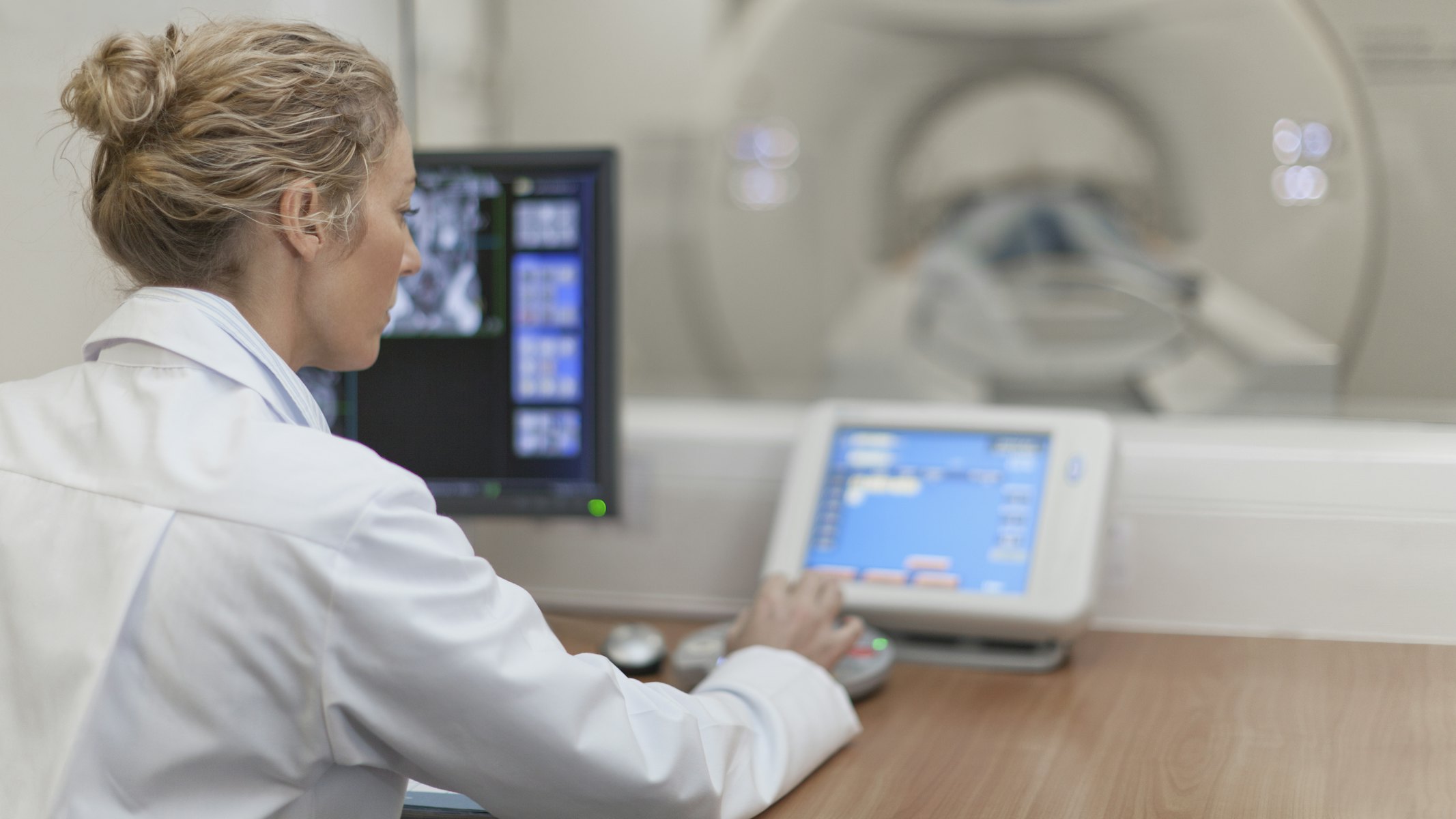 Dokter in ziekenhuis