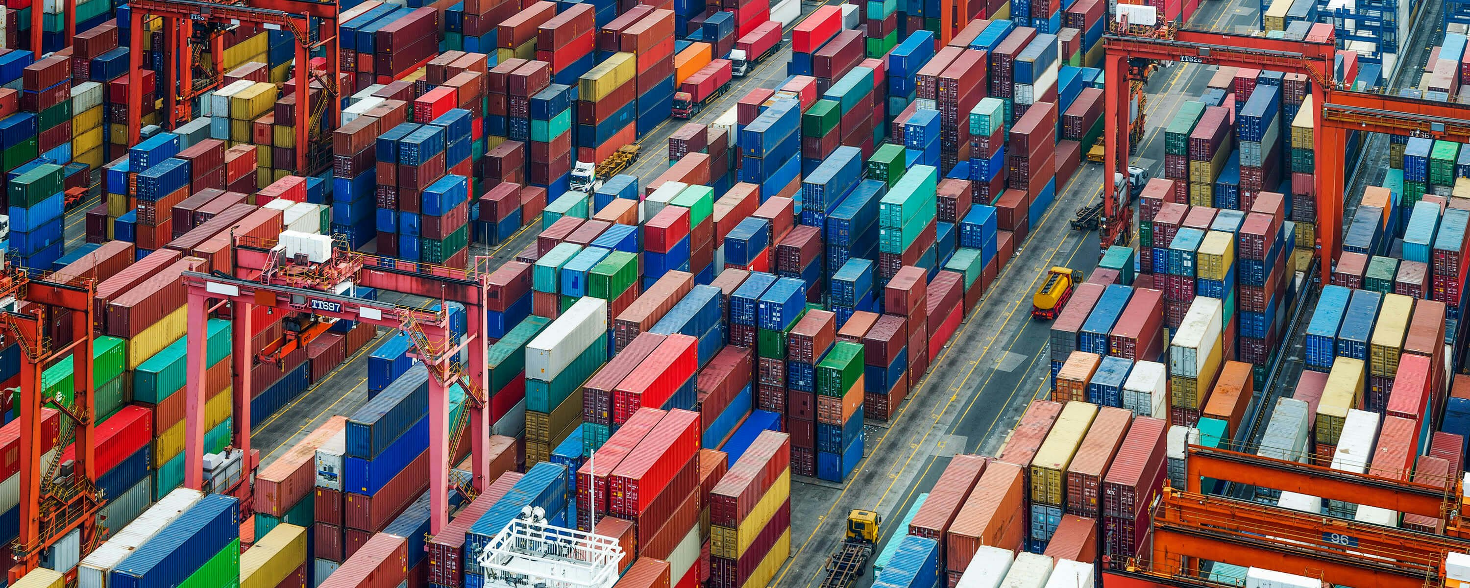 Containers binnenhaven