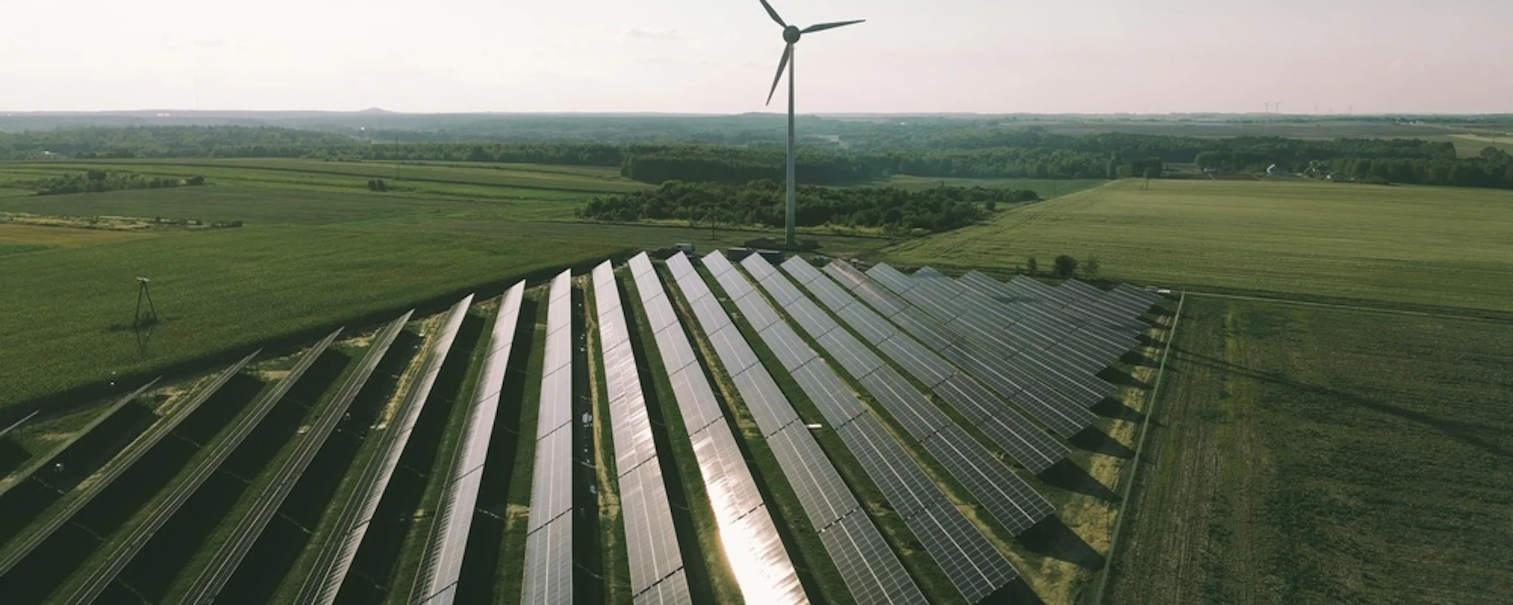 Windmolens en zonnepanelen